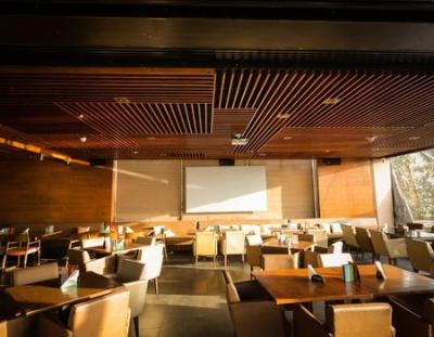 Elevating Hospitality Audio : Meyer Sound Installation at Otters Club