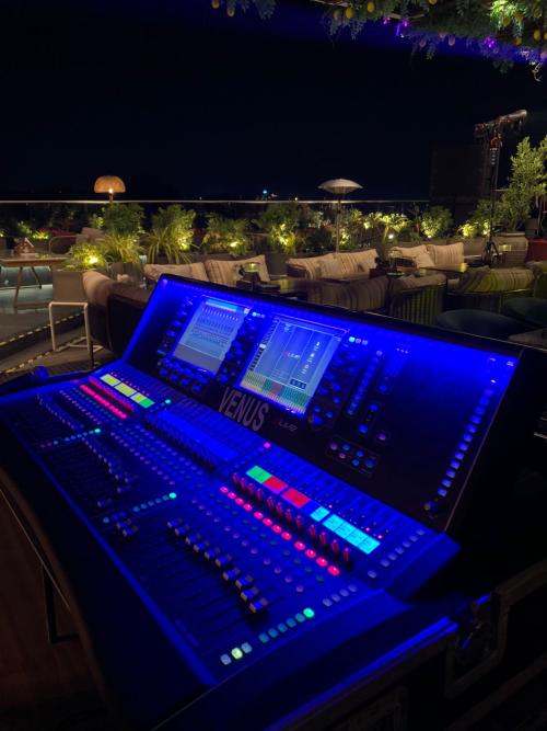 Allen & Heath - World Class Mixing